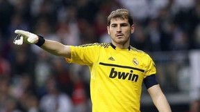 Real : fracture de la main pour Casillas