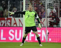 Bayern : Neuer jouera avec un gant à 4 doigts