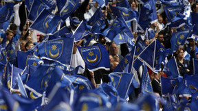 Une étrange bagarre dans le match Oldham-Portsmouth (vidéo)