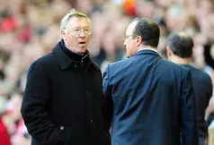 Benitez zappé par Ferguson (vidéo)