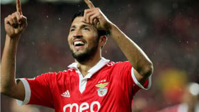 Mercato : Manchester United avance avec le Benfica pour Garay