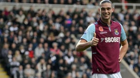 Officiel - Mercato : Carroll signe à West Ham