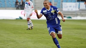 Khazri disponible