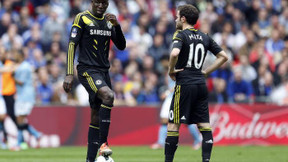 Mercato - Chelsea : Demba Ba attend Mourinho