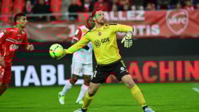 Penneteau : « Gardien ? Le poste le plus difficile »