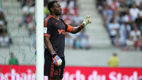 Mercato : Monaco vise Mandanda, Gonalons et Lisandro