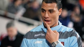 Mercato - Arsenal : Chamakh pourrait rester en Premier League