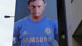 Mercato : Mourinho avec le maillot de Chelsea !