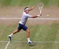 Wimbledon : Federer facile, Paire passe
