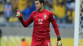 Mercato : Accord Naples/QPR pour Julio Cesar !