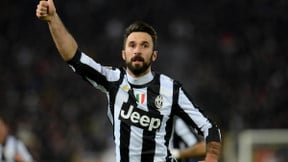 Mercato - Juventus : Vucinic pour remplacer Cavani au Napoli ?