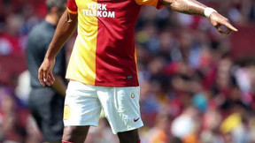 Vidéo : Didier Drogba mis KO par le gardien du FC Porto