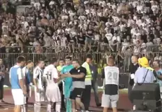 Vidéo : Un ultra du Partizan retire le brassard au capitaine