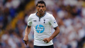 Tottenham : Paulinho et Soldado titulaires, Capoue sur le banc