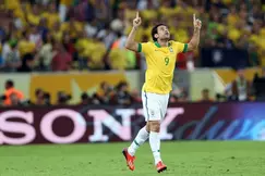 Brésil : Juninho encense Fred
