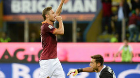 Mercato - AS Rome - Officiel : Totti prolonge