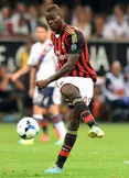 Milan AC / Naples : « Entre Higuain et Balotelli, je choisis Mario »