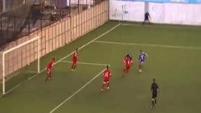 Il marque un but à la Zlatan Ibrahimovic ! (vidéo)