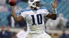 NFL : Vince Young propose ses services sur Twitter