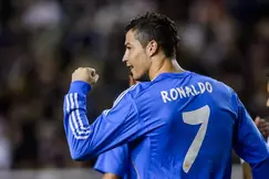 Real Madrid : Cristiano Ronaldo se met torse nu pour une spectatrice (vidéo)