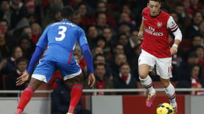 Arsenal : Ozil encore décisif ! (vidéo)