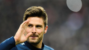 Équipe de France - Giroud : « J’espère que quelque chose est né lors du barrage »