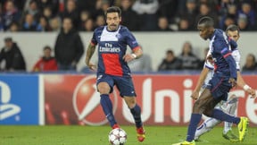 PSG : Lavezzi joue avec le postérieur de Blaise Matuidi (vidéo)