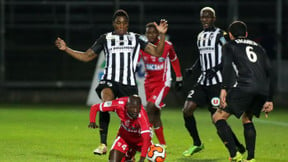 Ligue 2 : Angers sur le podium