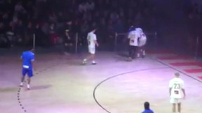 Un freestyler s’amuse de Mathieu Bodmer et Bernard Mendy (vidéo)