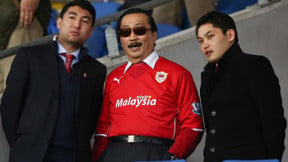 Angleterre - Cardiff : Vincent Tan le propriétaire du club siffle ses joueurs ? (vidéo)