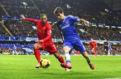 Chelsea : Mourinho tape du poing sur la table pour Oscar !