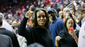 Basket - NBA : Michelle Obama fait le show avec LeBron James (vidéo)