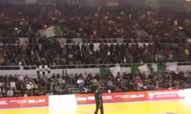 Handball : Ambiance incroyable dans un gymnase en Algérie (vidéo)