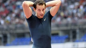 Omnisport - Athlétisme : Record pas encore homologué pour Lavillenie