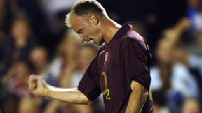 Arsenal : L’enchaînement exceptionnel de Dennis Bergkamp (vidéo)