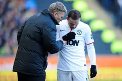 Manchester United : Des tensions entre Rooney et ses coéquipiers après le limogeage de Moyes ?