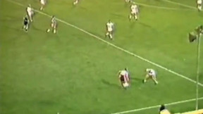 L’incroyable slalom de George Best (vidéo)