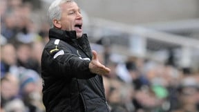 Newcastle : Le coup de tête d’Alan Pardew !