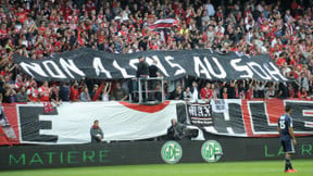 Valenciennes : Des banderoles anti-RC Lens au stade