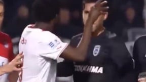 Grèce : Delvin Ndinga mis KO en plein match ! (vidéo)