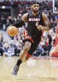 Basket - NBA : LeBron James brille et guide le Heat