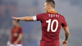 AS Rome : Le numéro de maillot de Totti bientôt retiré !