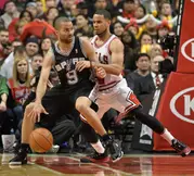 Basket - NBA : Parker surpasse Pippen et Jordan