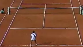 Tennis - Roland Garros 1989 : Le service à la cuillère de Chang (vidéo)