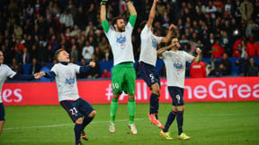 PSG : Blanc et Sirigu jugent les sifflets du Parc des Princes