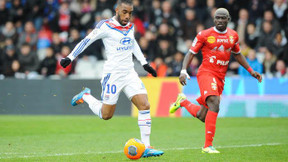 OL - Lacazette : « Les arbitres font tout pour nous entuber »