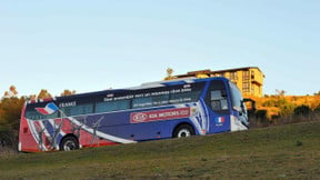 Équipe de France : La réplique du bus de Knysna détruite (vidéo)