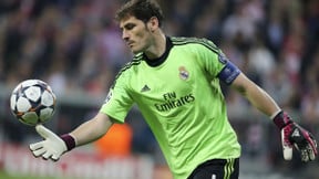 Mercato - Real Madrid : Une tentative désespérée d’Arsenal pour Casillas ?