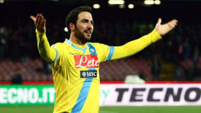 Mercato - Barcelone : Le président de Naples lâche un indice sur l’avenir d’Higuain !