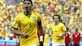 Mercato - PSG : « La valeur marchande de Thiago Silva a chuté de manière vertigineuse »